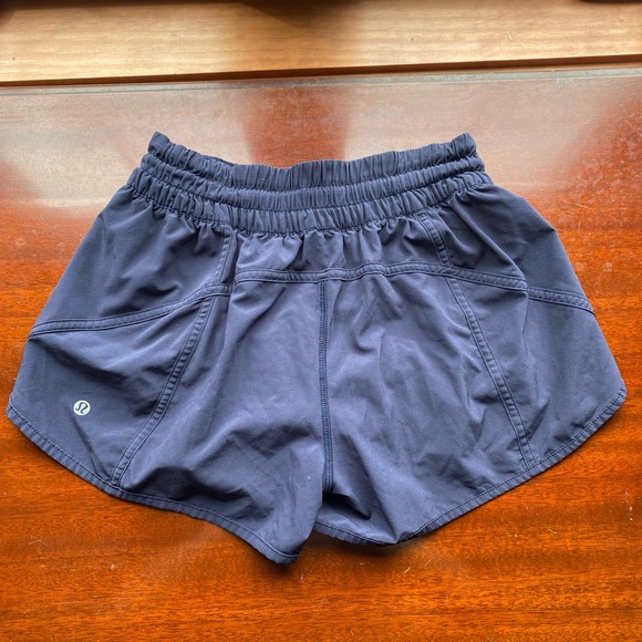 Lululemon Tracker Short - Picture 2 of 2